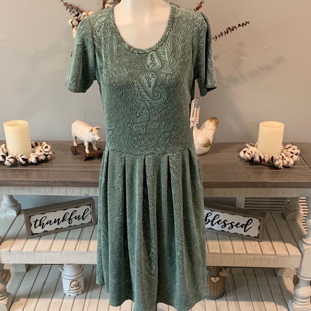 LuLaRoe Green Paisley Midi Dress